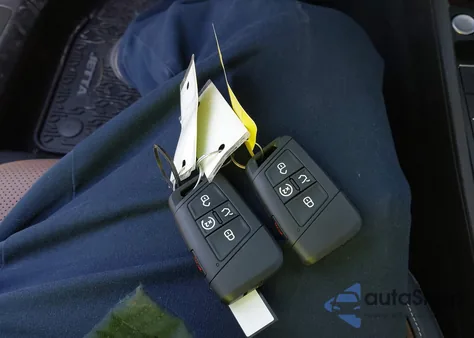 2025 Volkswagen Jetta 1.5T Sel z USA, uszkodzony, nr VIN 3VWGX7BU6SM084860